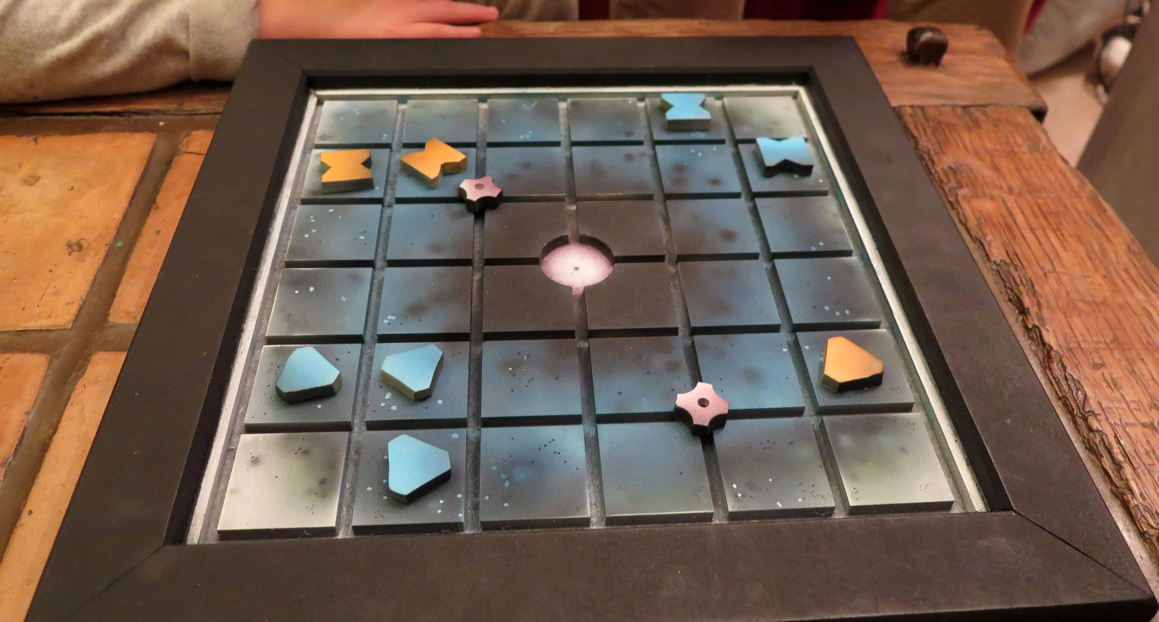 image of the board game Quantum